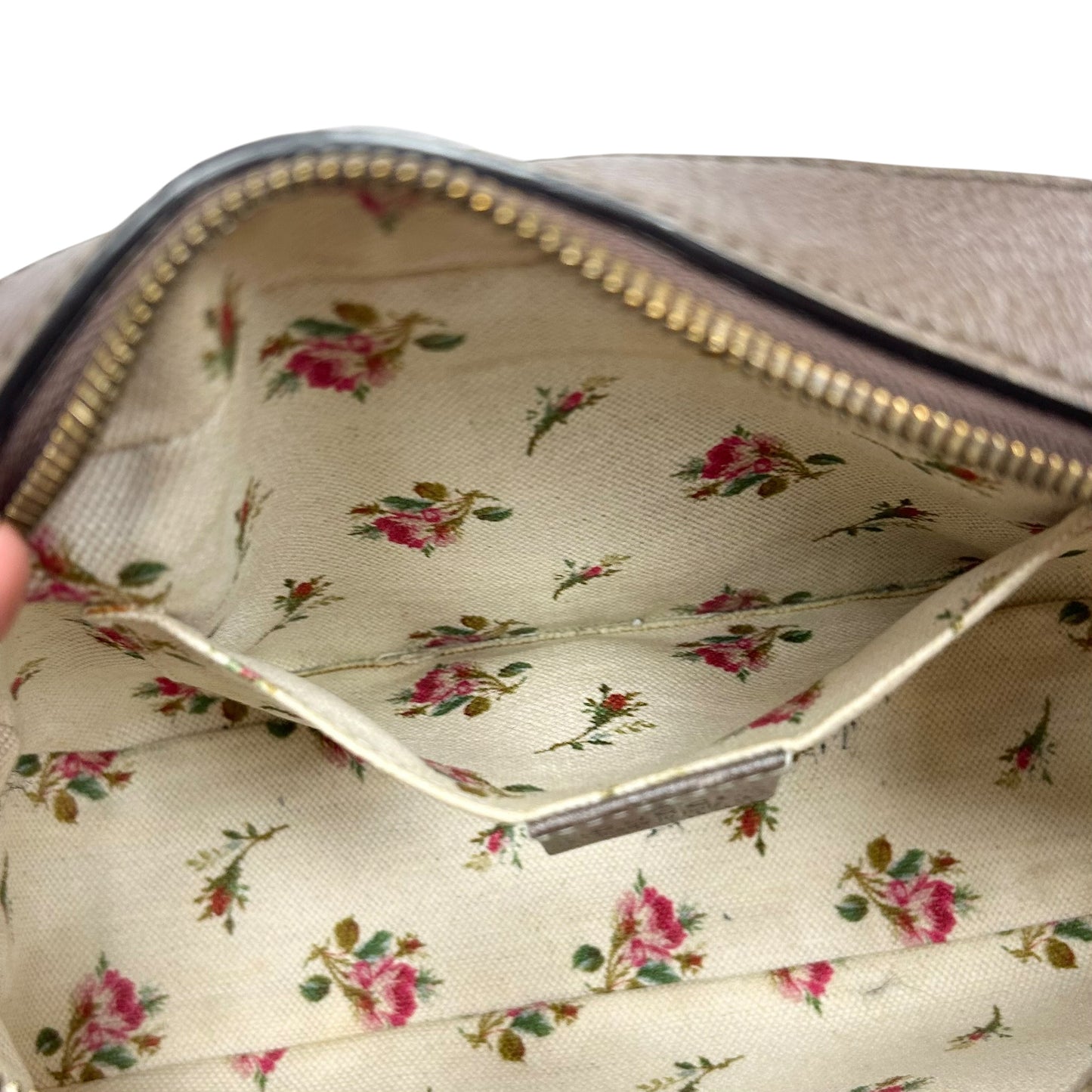 Crossbody Luxury Designer By Gucci, Size: Small