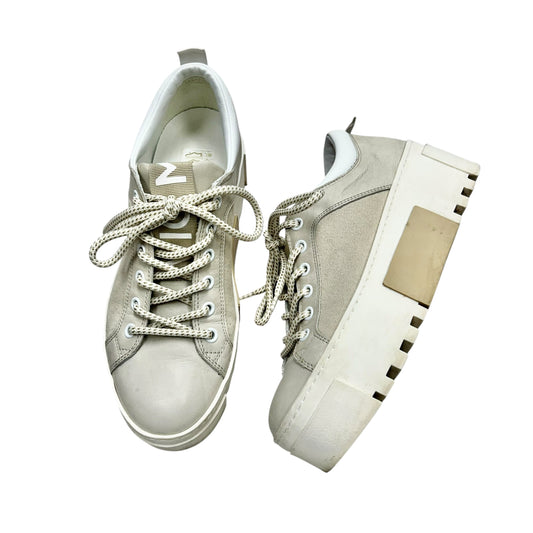 Shoes Sneakers Platform By Vic Matie In Cream & White, Size: 7