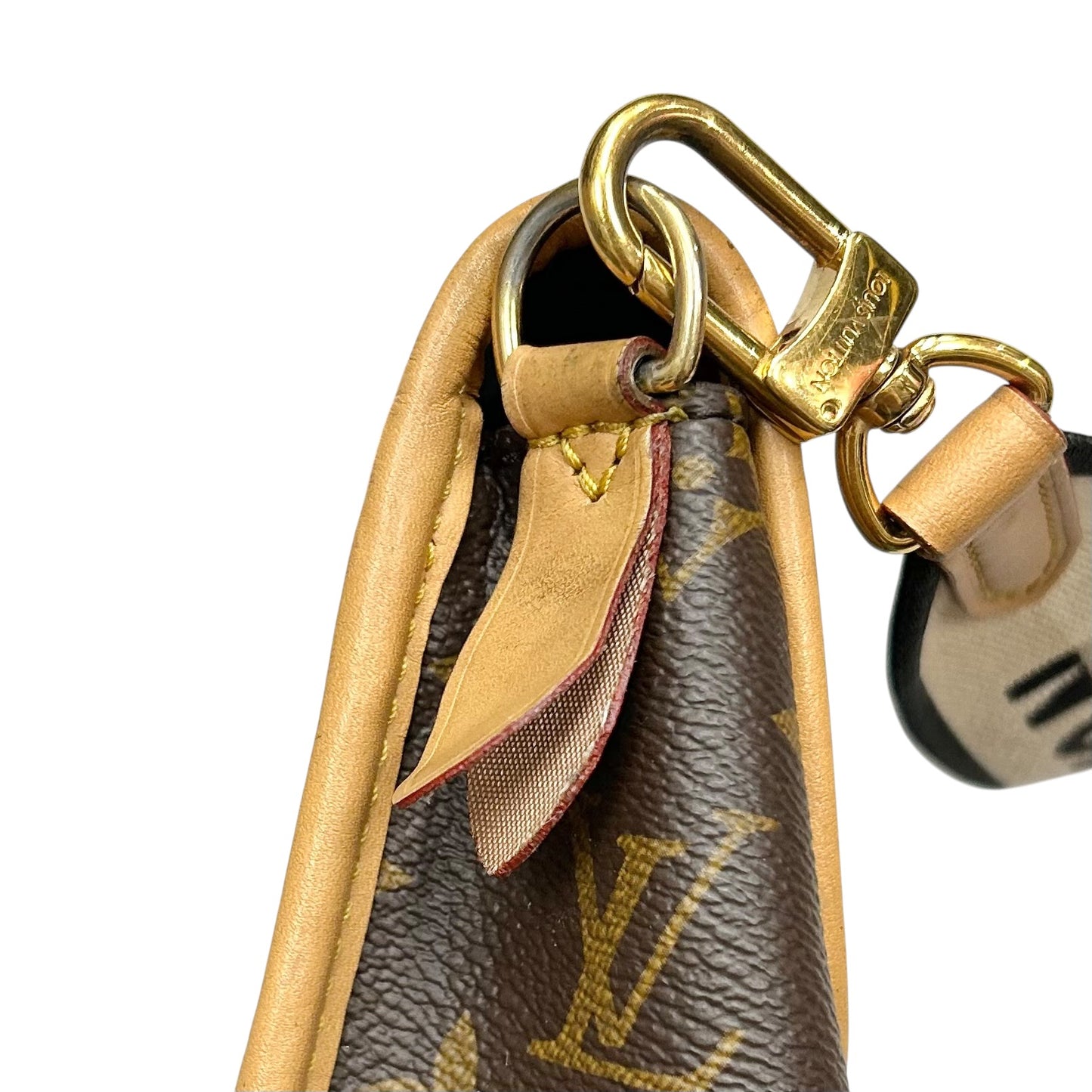 Crossbody Luxury Designer By Louis Vuitton, Size: Small