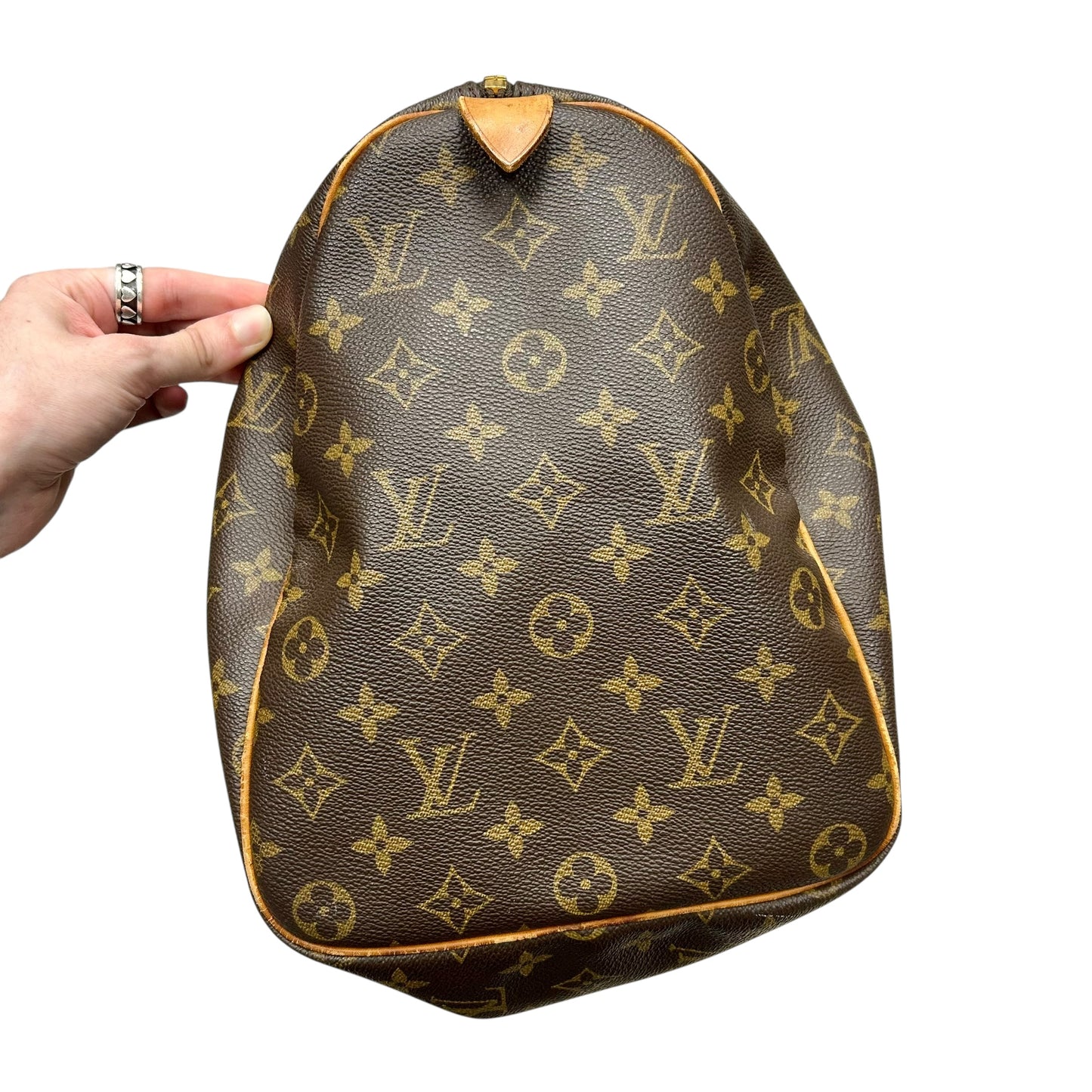 Duffle And Weekender Luxury Designer By Louis Vuitton, Size: Medium