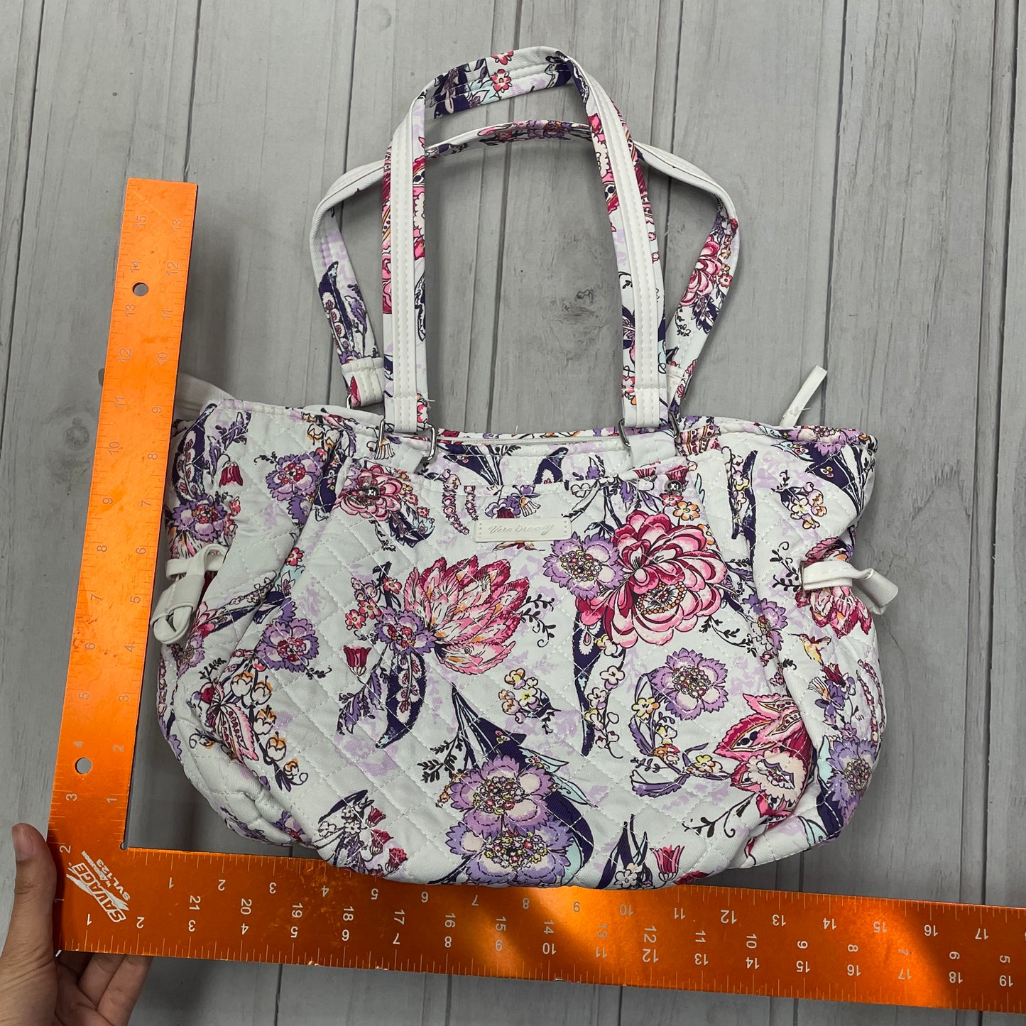 Handbag By Vera Bradley, Size: Medium