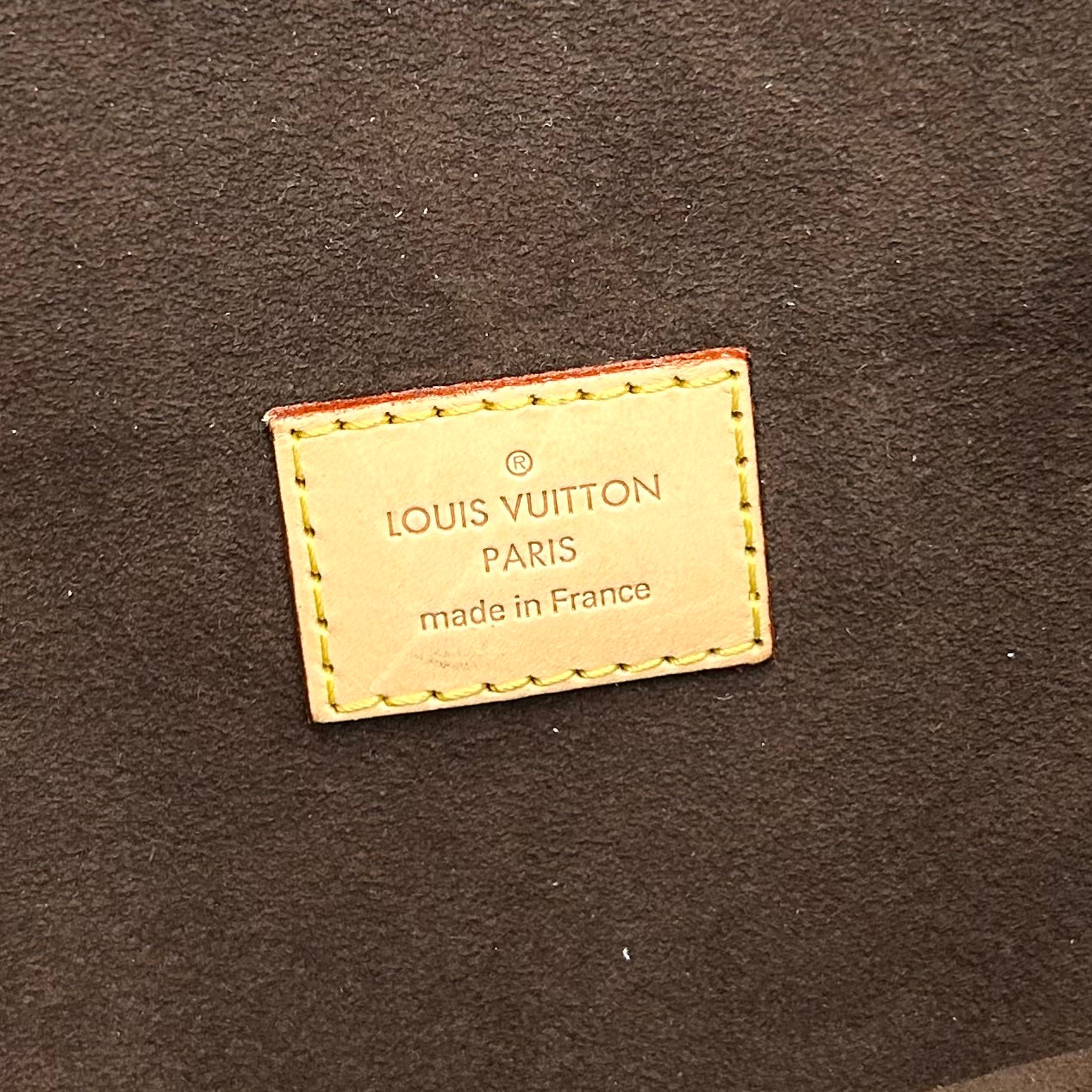 Handbag Luxury Designer By Louis Vuitton, Size: Small