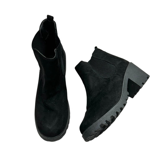 BOOTS ANKLE HEELS In BLACK, Size: 7