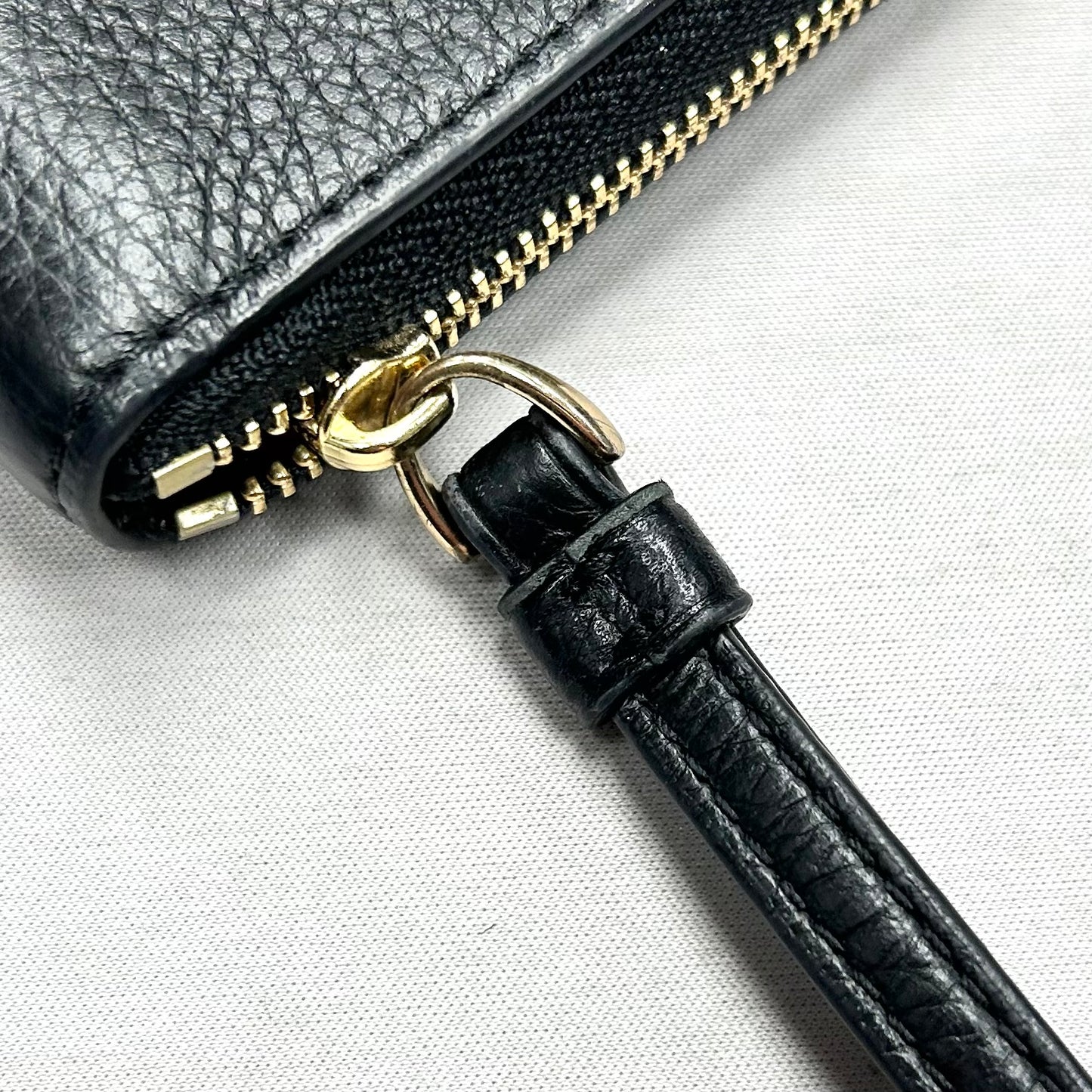 Wristlet Designer By Coach, Size: Medium