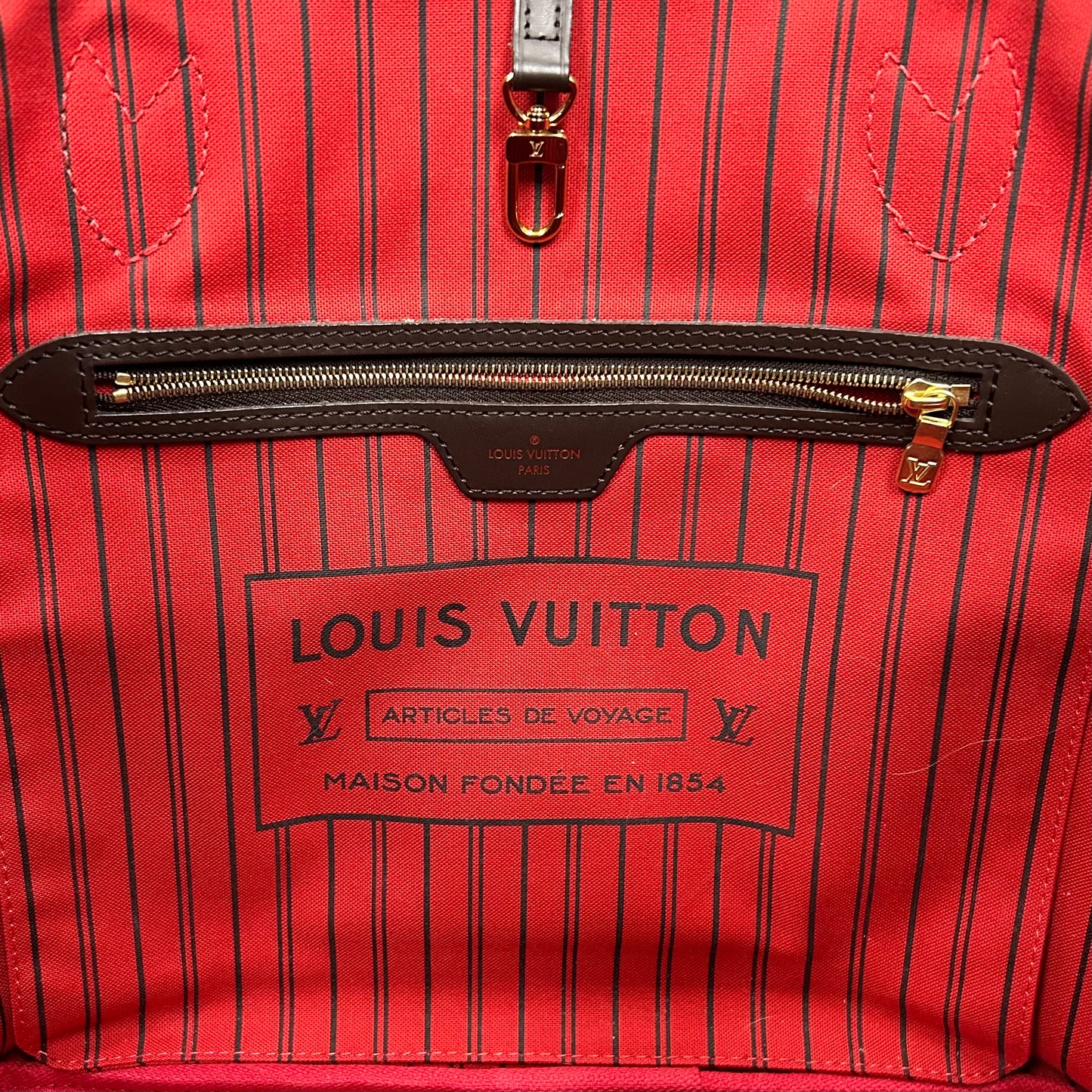 Tote Luxury Designer By Louis Vuitton, Size: Medium