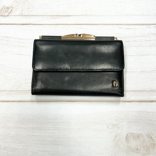 Wallet Leather By Etienne Aigner  Size: Medium