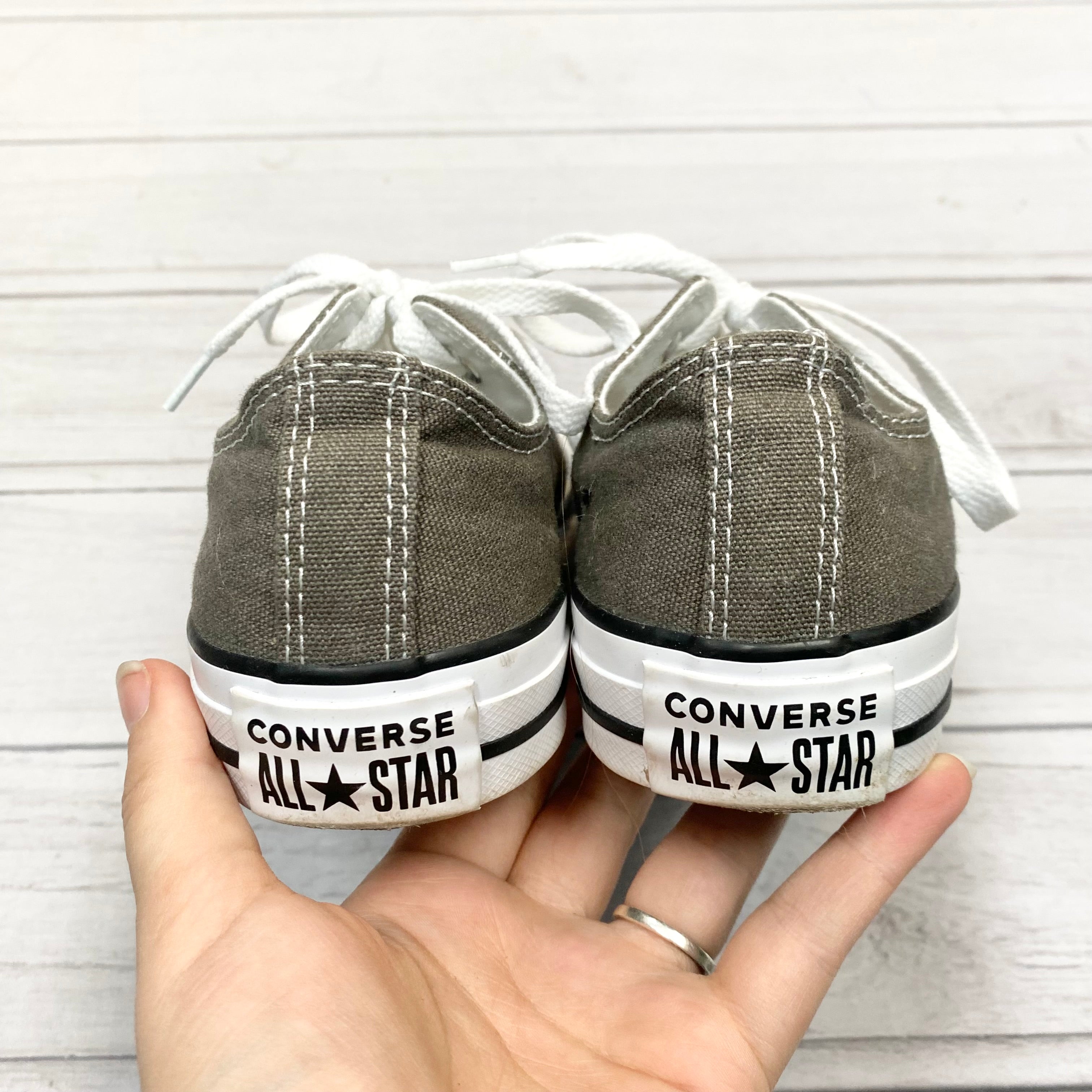 Shoes Sneakers By Converse Size: 5.5 – Clothes Mentor West Chester