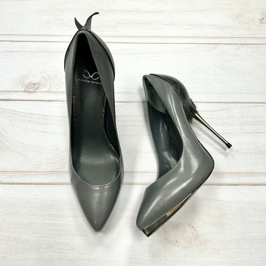 Shoes Designer By Monika Chang  Size: 7.5