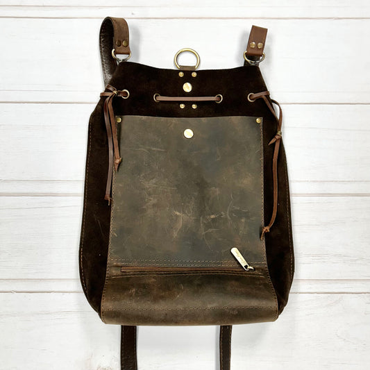 Backpack Leather By Qisa Bags Size: Medium