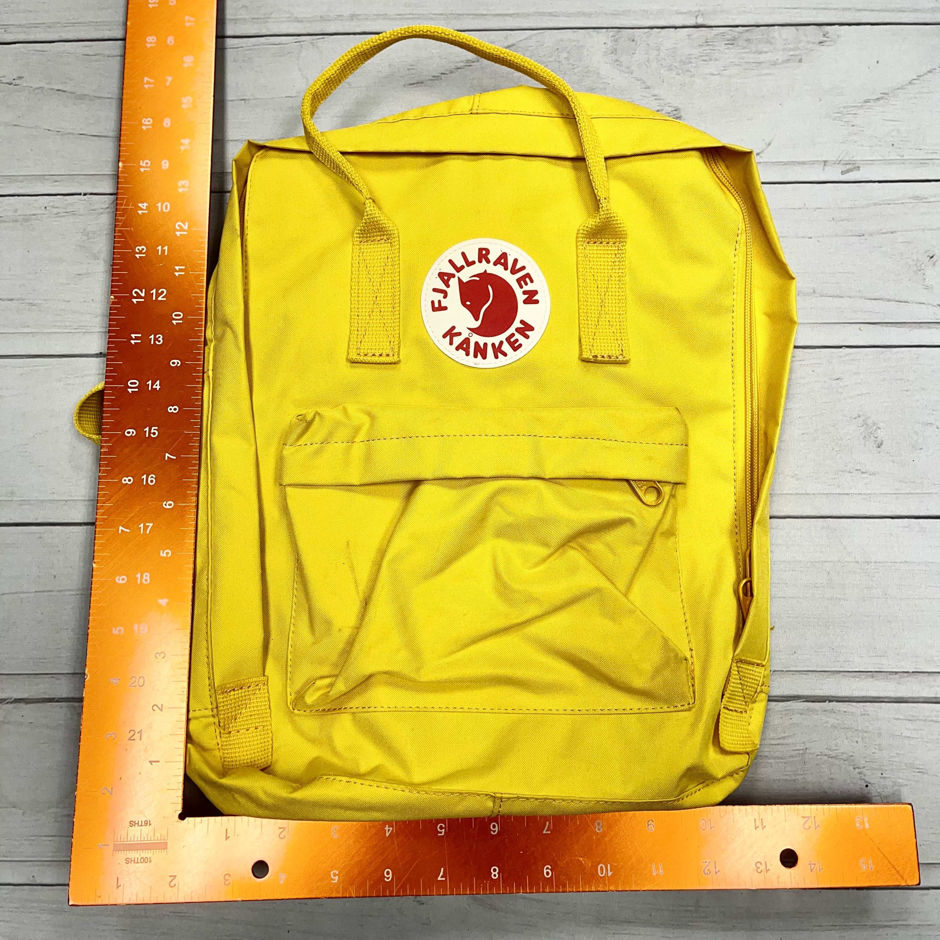 Kanken clearance backpack size